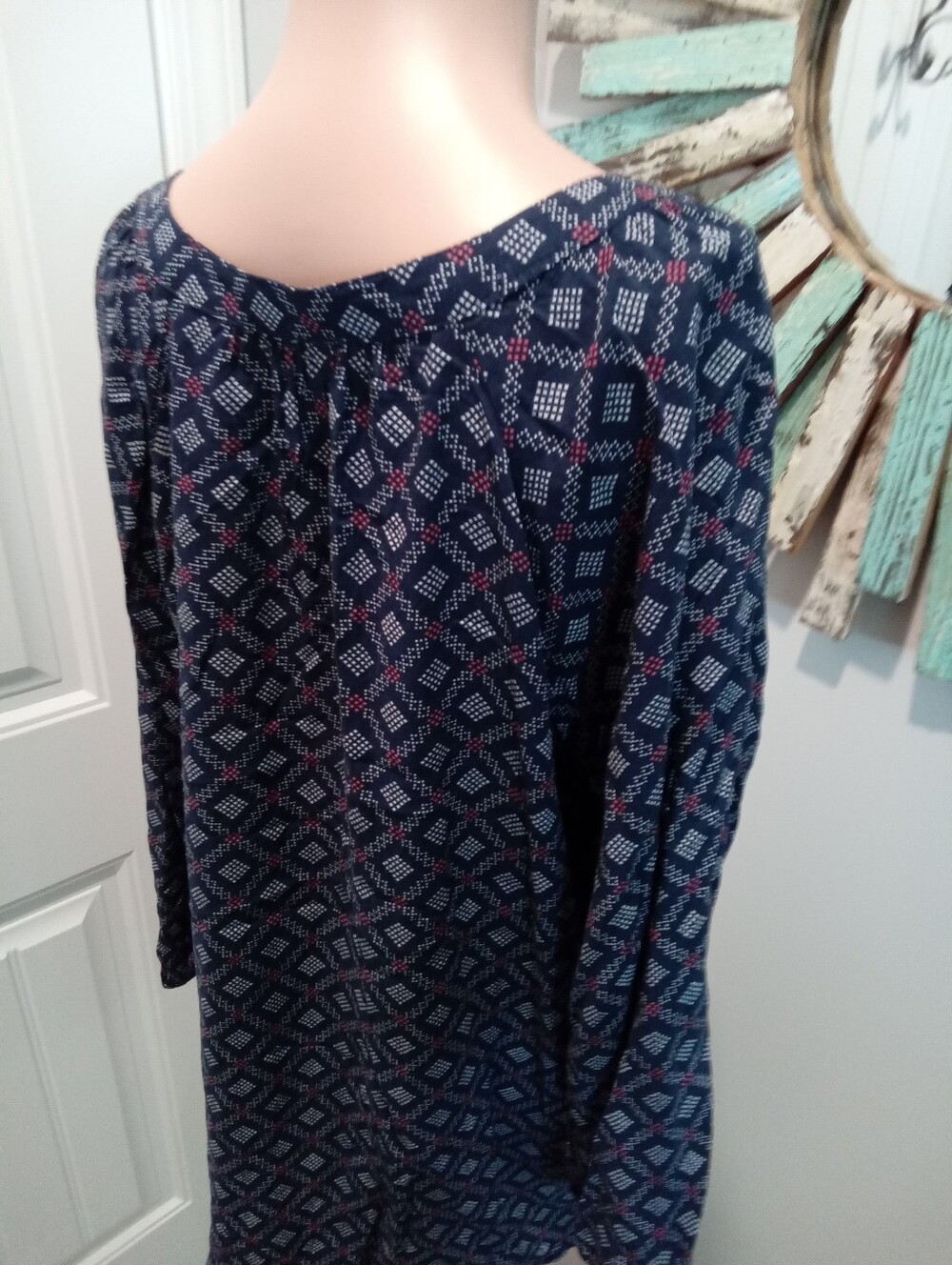 Gap - Picture 5 of 15